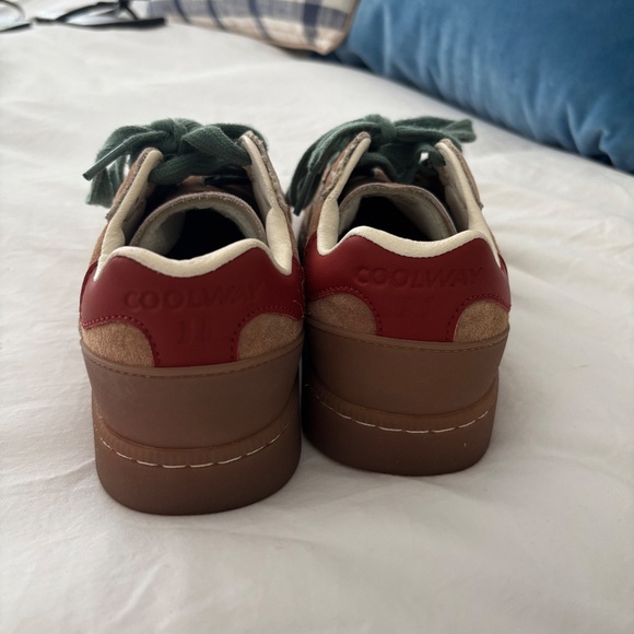 Coolway Goal Sneakers - Color Tan - Size 6 - Picture 3 of 4